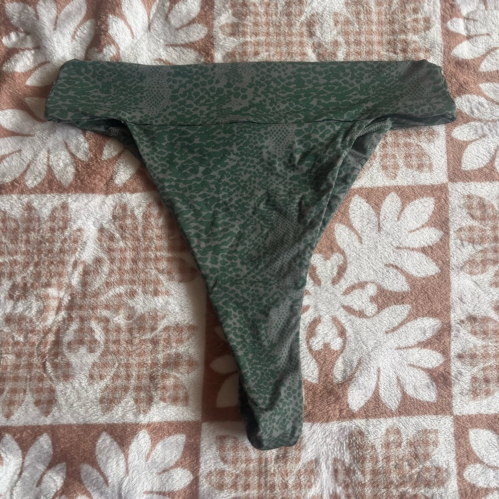 Acacia bikini bottom